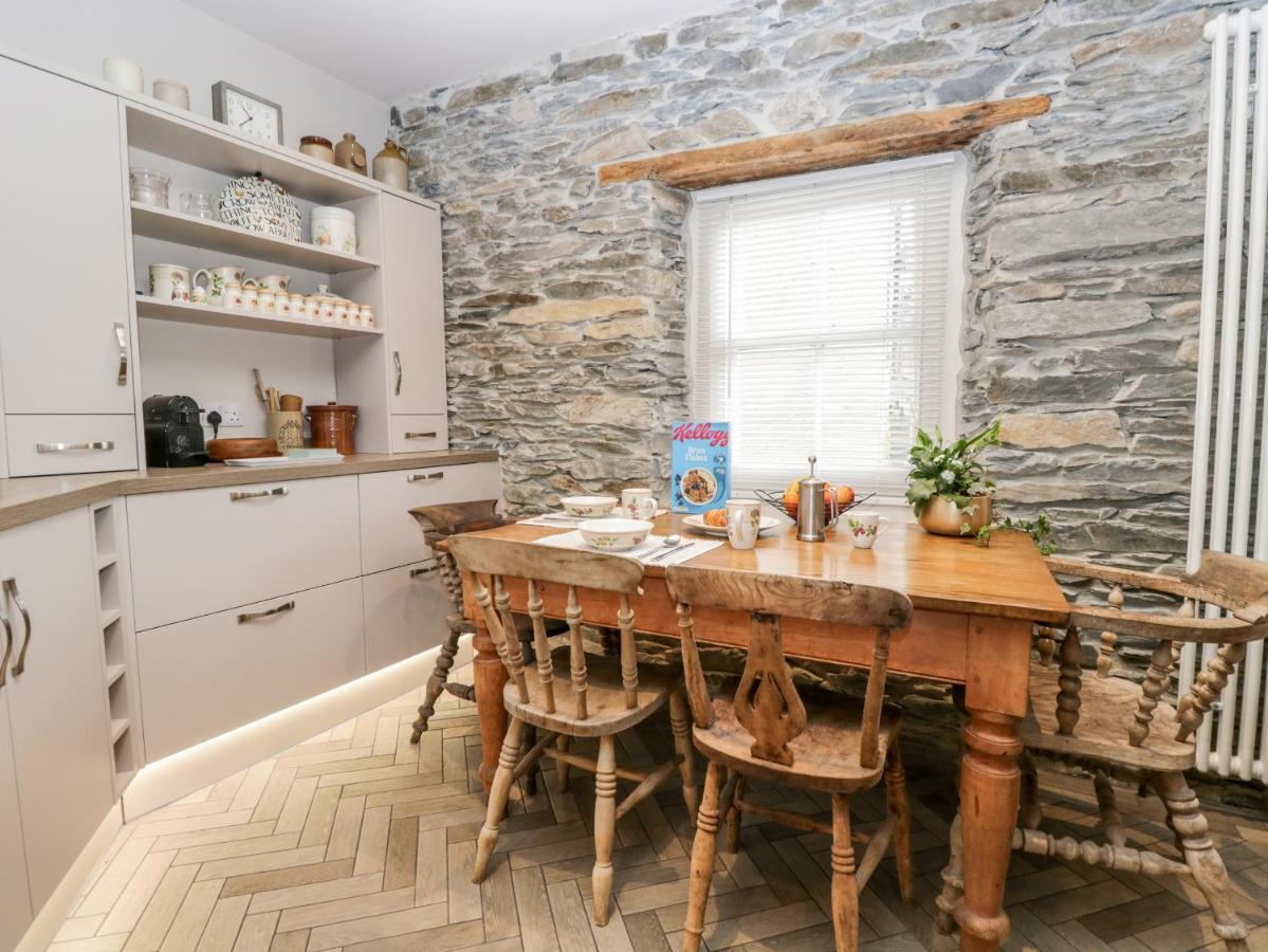Bridge End Cottage Ulverston Exterior photo